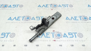 Кронштейн глушника задній правий Mercedes C-class W205 300/350e/350h/400 15-21