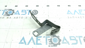 Кронштейн переднего бампера правый Mercedes C-class W205 15-18