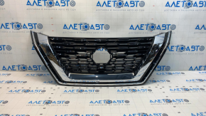 Решітка радіатора grill Nissan Rogue 21-23 під камеру
