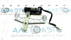 Мотор регулировки подголовника водительского сиденья Mercedes C-class W205 15-21