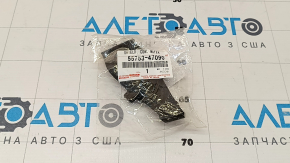Ущільнювач грат двірників правий Toyota Prius 50 16-22