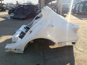 Чверть крило ззаду ліва Mercedes C-class W205 15-21 на кузові, біла