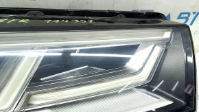 Фара передняя правая в сборе Audi Q5 80A 18-20 LED, песок
