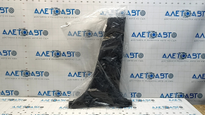 Накладка центральной стойки нижняя правая Mazda CX-5 17-24 черная