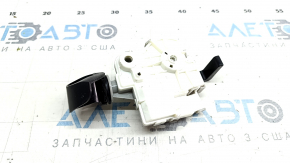 Замок лючка бензобака Toyota Highlander 20-22