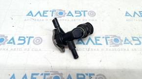 Горловина радиатора Toyota Highlander 20-26 2.4T, hybrid с крышкой