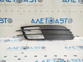 Решетка переднего бампера левая Audi A6 C7 12-15 без заглушки
