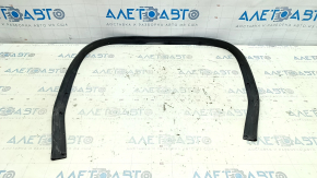 Уплотнитель капота передний Mazda CX-5 17-24