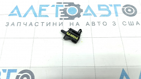Датчик температуры окружающего воздуха Ford Edge 15-23 сломано крепление