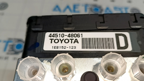 ABS АБС Lexus RX400h 06-09
