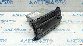 Головное устройство Toyota Sienna 11-14 царапины, полез хром