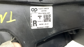 Противотуманная фара птф правая Tesla Model Y 20-25 сломано крепление, царапины, песок