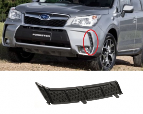 Решітка переднього бампера збоку права Subaru Forester 14-18 SJ 2.0Xt
