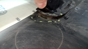 Накладка заднего бампера нижняя Jeep Cherokee KL 19-23 под 2 трубы, серая, царапины, примято, сорвано крепление