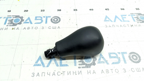 Ручка КПП Jeep Cherokee KL 19-21 чорна, шкіра, подряпина