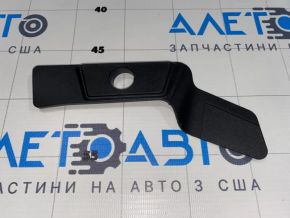 Ущільнювач крило-фара Audi A4 B9 17-19