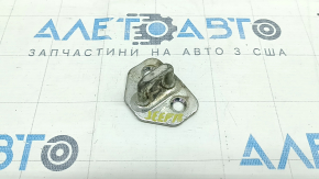 Крюк замка двери багажника Jeep Grand Cherokee WK2 14-22