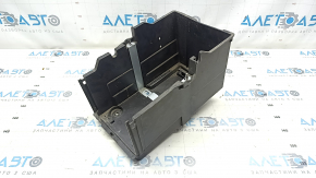 Корпус АКБ Ford Escape MK3 17-19