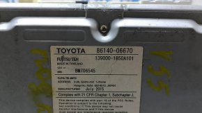 Оригинальный номер детали Toyota 86140-06670, хорошо сохранённый