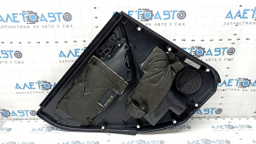 Обшивка двери карточка задняя правая Subaru Forester 17-18 SJ черная с серой вставкой ткань, подлокотник кожа серая, с ручкой, сломано крепление
