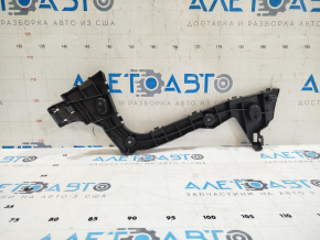 Крепление заднего бампера внешнее левое Ford Focus mk3 15-18 рест 4d
