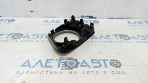 Решетка бампера левая Toyota Prius V 12-14 дорест под птф, тычка, песок