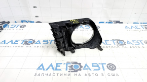 Решетка бампера правая Toyota Prius V 12-14 дорест под птф, сколы, песок,
