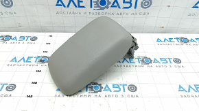 Підлокітник Subaru Forester 14-18 SJ сіра шкіра, вм'ятини, потертості 