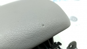Подлокотник Subaru Forester 14-18 SJ серая кожа, вмятины, потертости