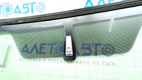 Лобовое стекло Toyota Prius V 12-17 песок, воздух по кромке