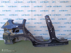 Чверть крило задня права BMW X1 F48 16-22 чорна, відпиляна, з центральною стійкою