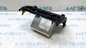 Головное устройство Toyota Camry 2012-2014 года в треснутой рамке