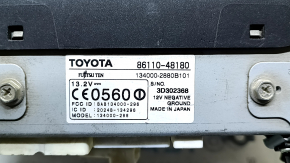 Фронтальная панель мультимедийного устройства Lexus RX 2004-2009 с управлением и дисплеем.