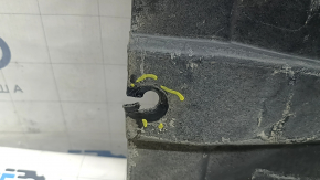 Защита днища задняя правая BMW X5 G05 19-23 вмятинки, надрывы, надорвано крепление