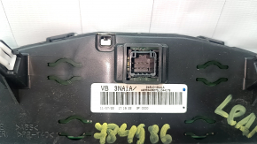 Щиток приборов верхний Nissan Leaf 11-12 царапины