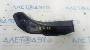 Накладка ліхтаря права BMW F30 16-18 зламане кріплення