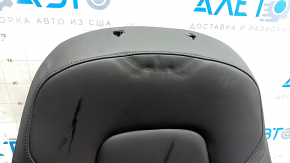 Сравнение обшивок: старая и новая части для Tesla Model 3.