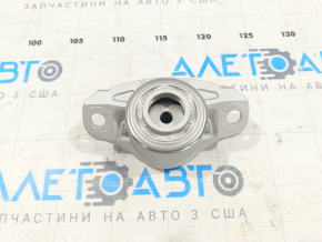 Опора амортизатора задняя левая Audi A3 8V 15-20