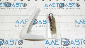 Накладка воздуховода на крыле правая BMW 4 F32/33/36 14-16 сломано крепление