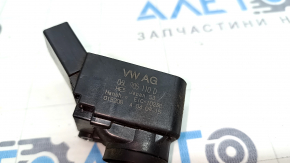 Катушка зажигания Audi A4 B9 17-25 2.0T