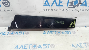 Накладка дверей збоку передня права Ford Escape MK3 13-19 чорний глянець, подряпини