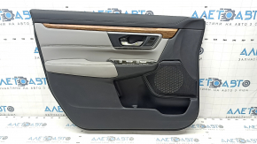 Полный вид обшивки двери передней левой Honda CR-V 2017-2022 с молдингом и механизмом управления