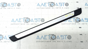 Накладка порога внешняя передняя левая Audi A4 B9 17-25 хром, царапины