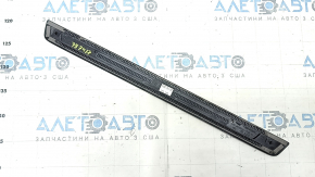 Накладка порога внешняя передняя правая Audi A4 B9 17-24 хром, царапины