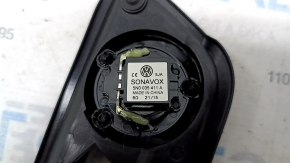 Ручка двери внутренняя задняя правая VW Tiguan 09-18 с пищалкой