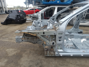 Чверть передня ліва Mercedes W213 E 17-23 на кузові, срібло