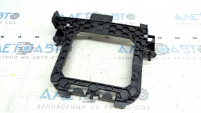 Кронштейн блока ECU компьютера двигателя Mercedes W213 E 17-19 2.0T