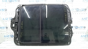 Панорама в зборі Audi Q3 8U 15-18 чорна шторка, подряпина