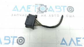 Фишка фары правая BMW X3 F25 15-17 галоген