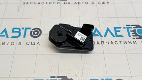 Моторчик радіатора жалюзі Toyota Rav4 19-21 hybrid